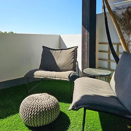 Two Bedroom In Riviera Del Sol Apartment