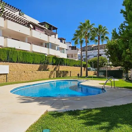 Two Bedroom In Riviera Del Sol Apartment *