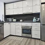 Two Bedroom In Riviera Del Sol Sitio de Calahonda